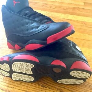 Jordan retro 13 Dirty Bred Red